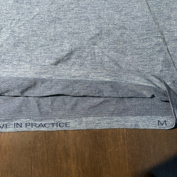 Lululemon Metal Vent Tech Surge Short Sleeve - Picture 4 of 5